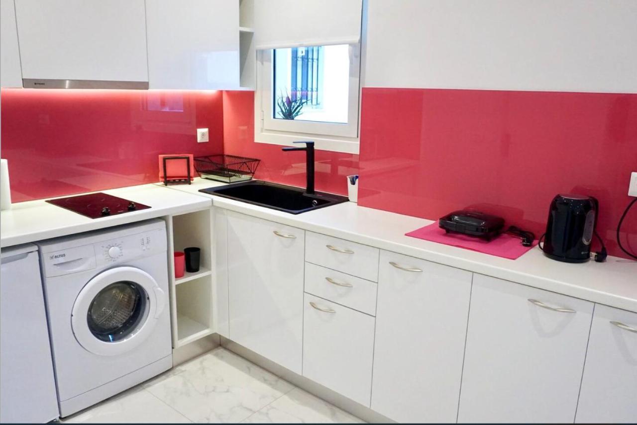 Cozy Apartment In The Center Of Афины Экстерьер фото